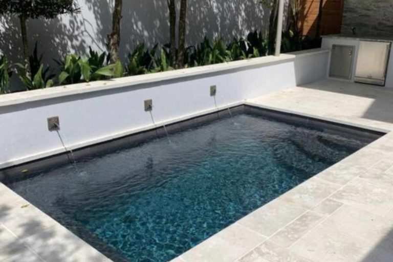 minimalistic concrete plunge pool brisbane