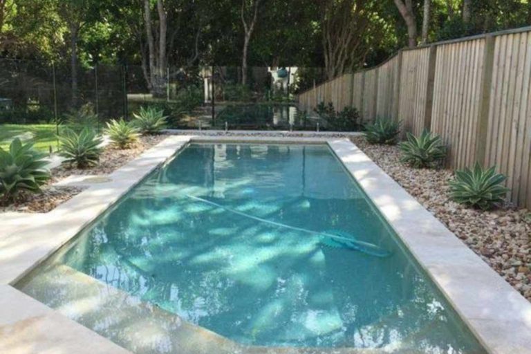 Pretty backyard plunge pool brisbane