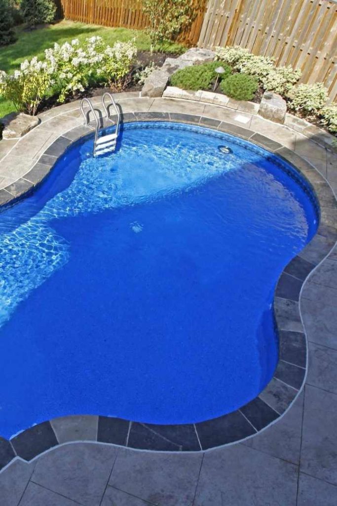Custom plunge pool brisbane in simple backyard