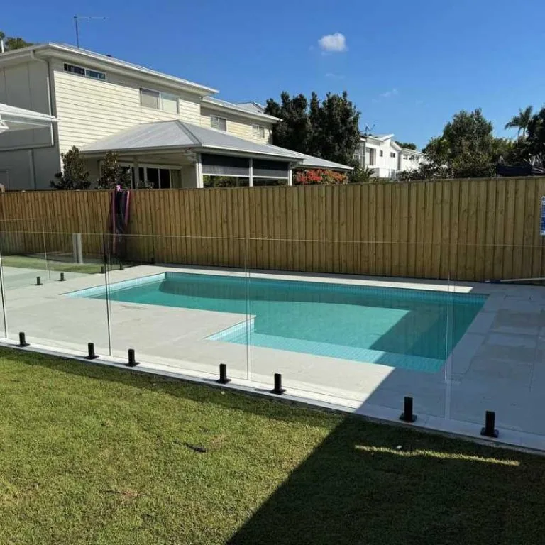 freeform plunge pool