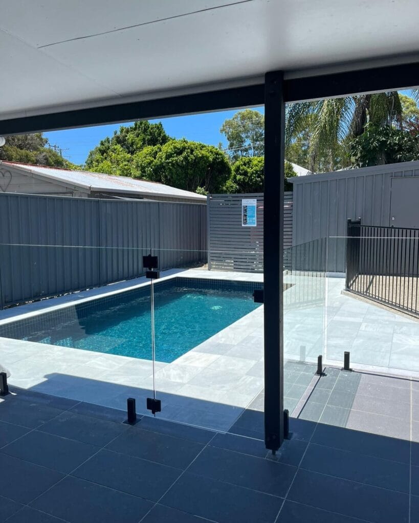 plunge pool with glass fencing highgate hill
