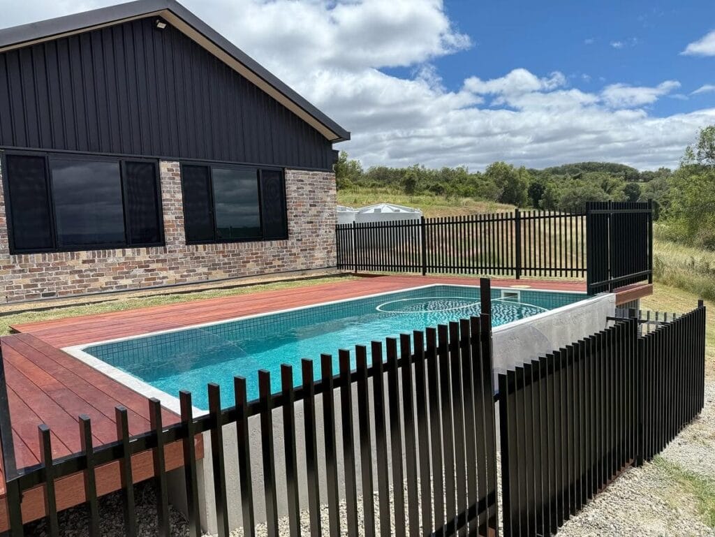 rectangle plunge pool kangaroo point