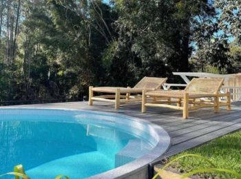 Stunning round plunge Pool in a small courtyard